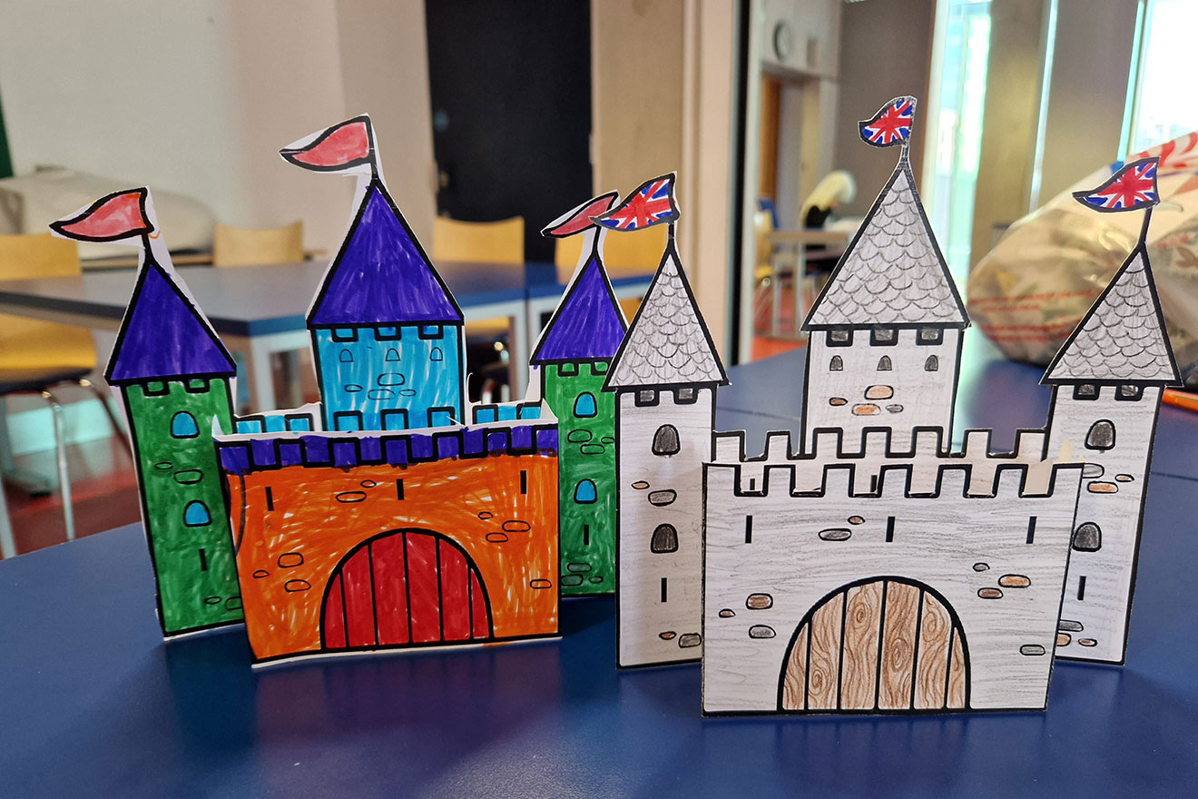 paper craft castles