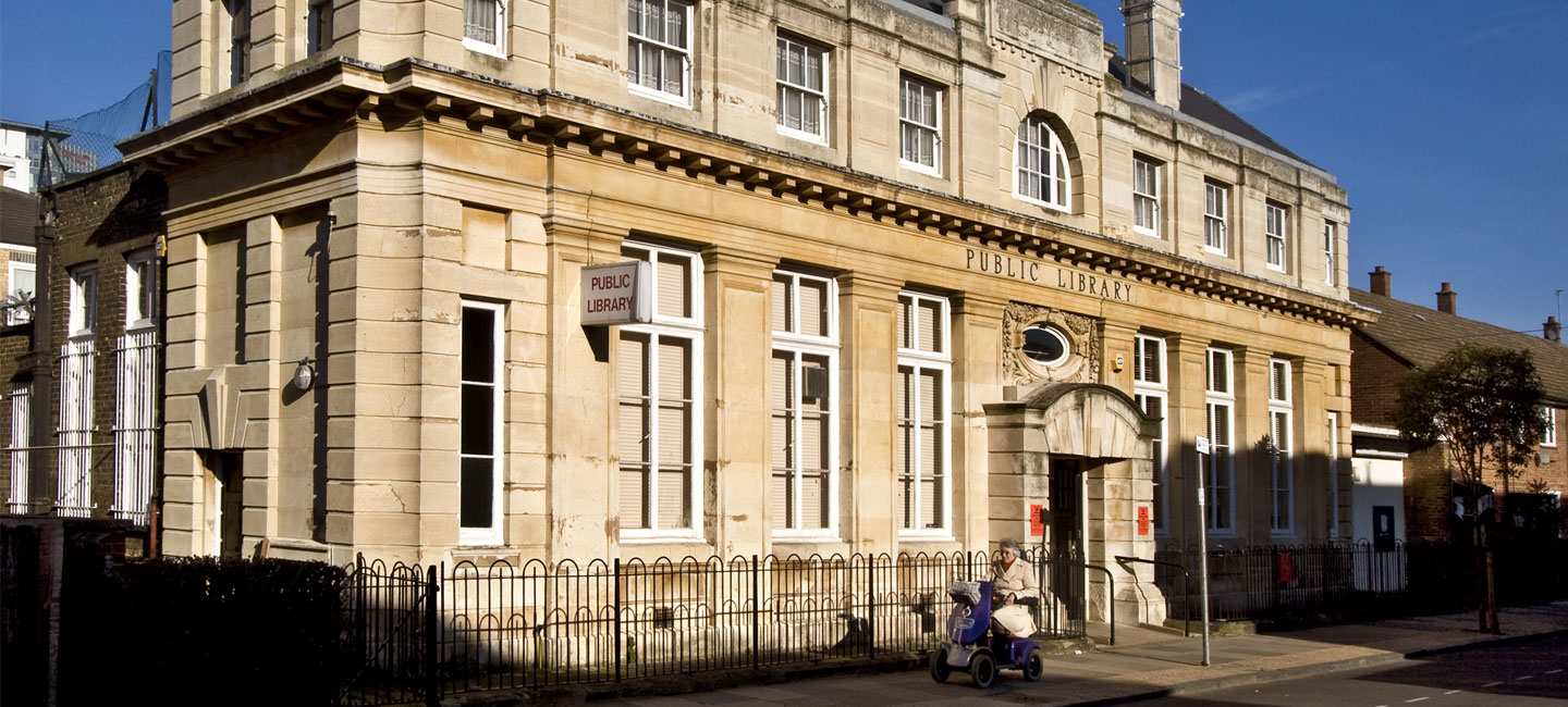 Cubitt Town Library