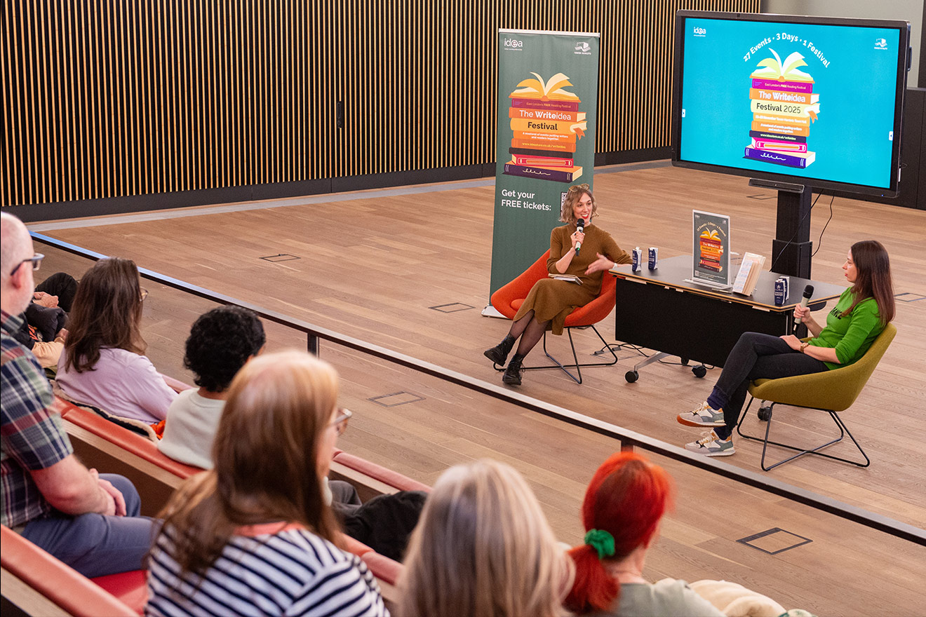 Hattie Crisell in conversation with Anna Metcalfe: In Writing