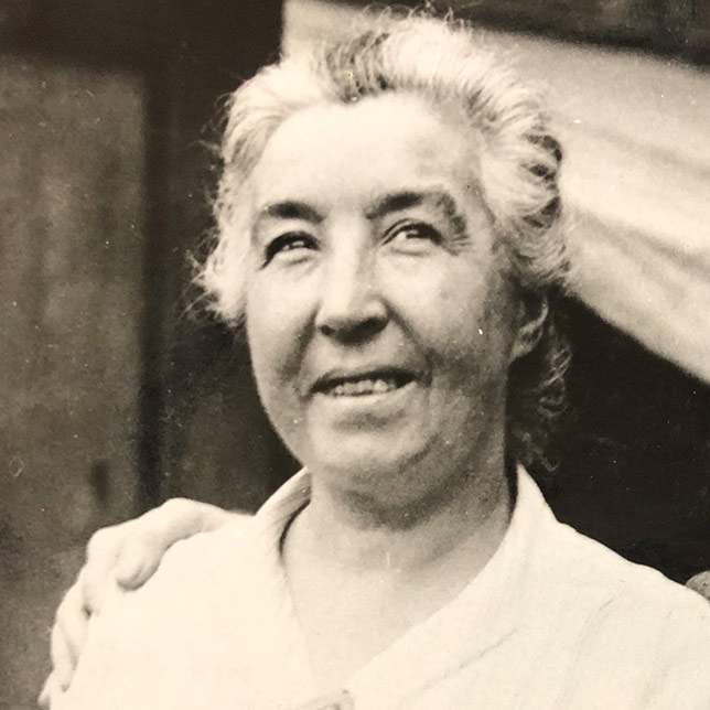 Julia Scurr